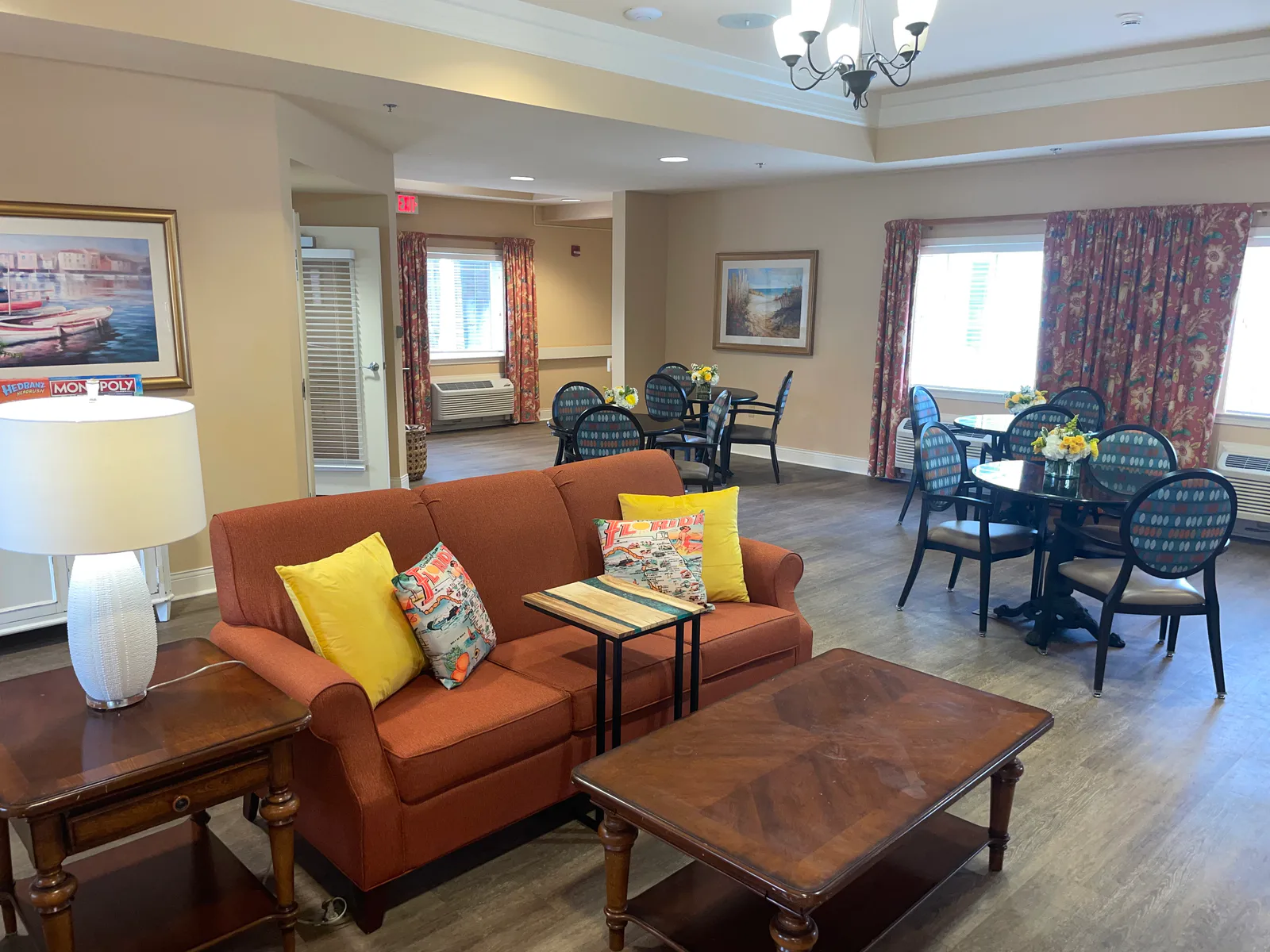 The Lynmoore At Lawnwood Assisted Living And Memory Care photo 1