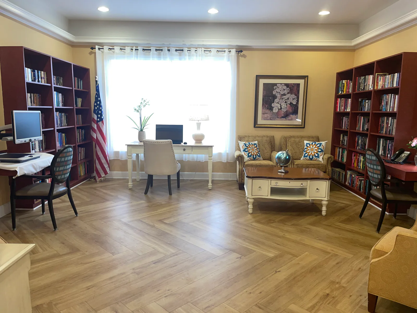 The Lynmoore At Lawnwood Assisted Living And Memory Care photo 2