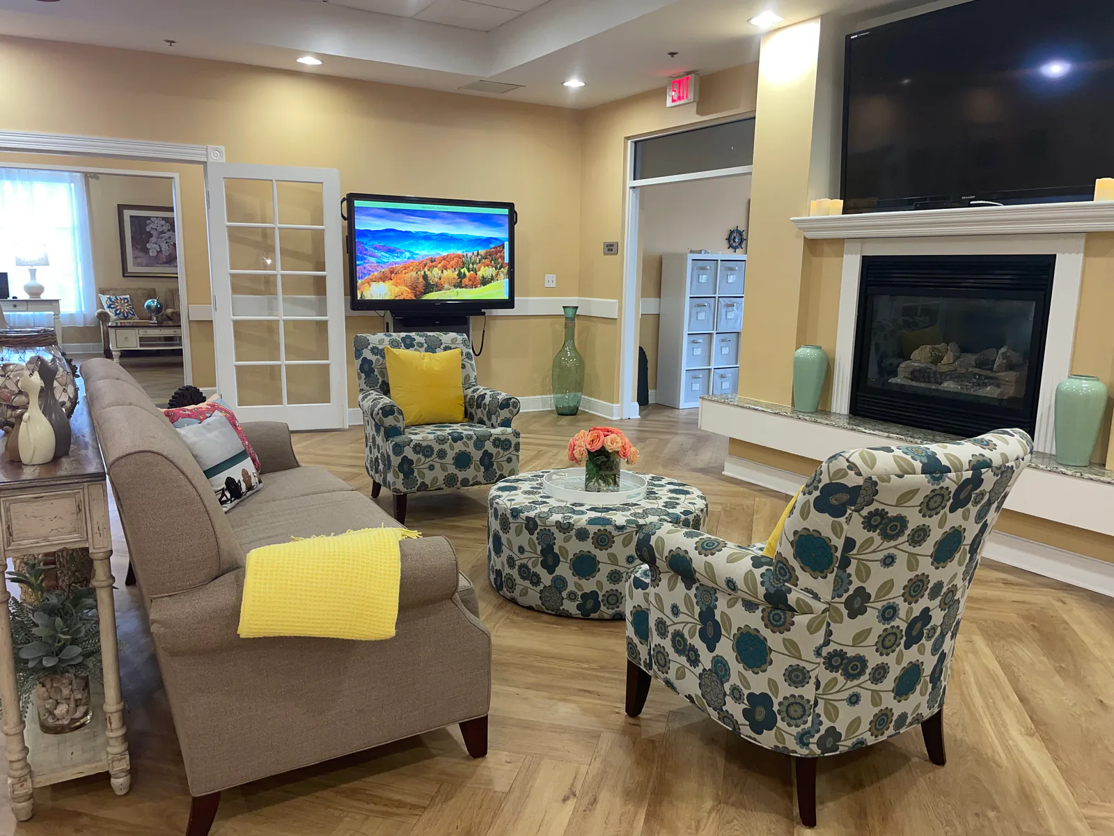 The Lynmoore At Lawnwood Assisted Living And Memory Care photo 6