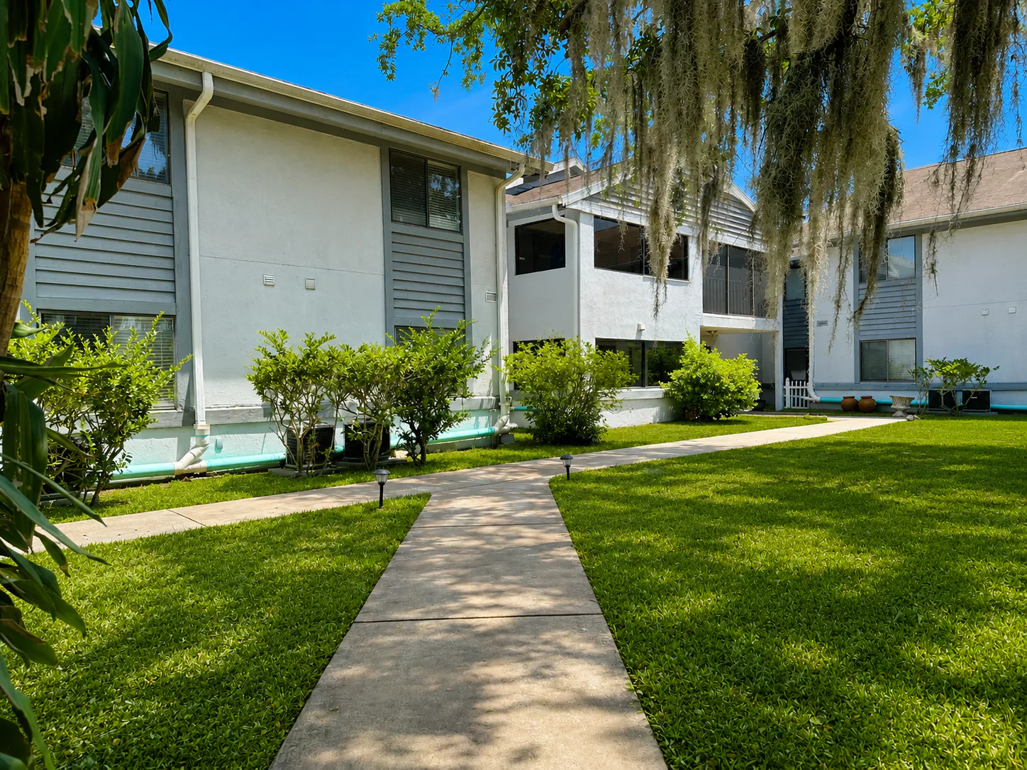 Oakview Terrace photo 3