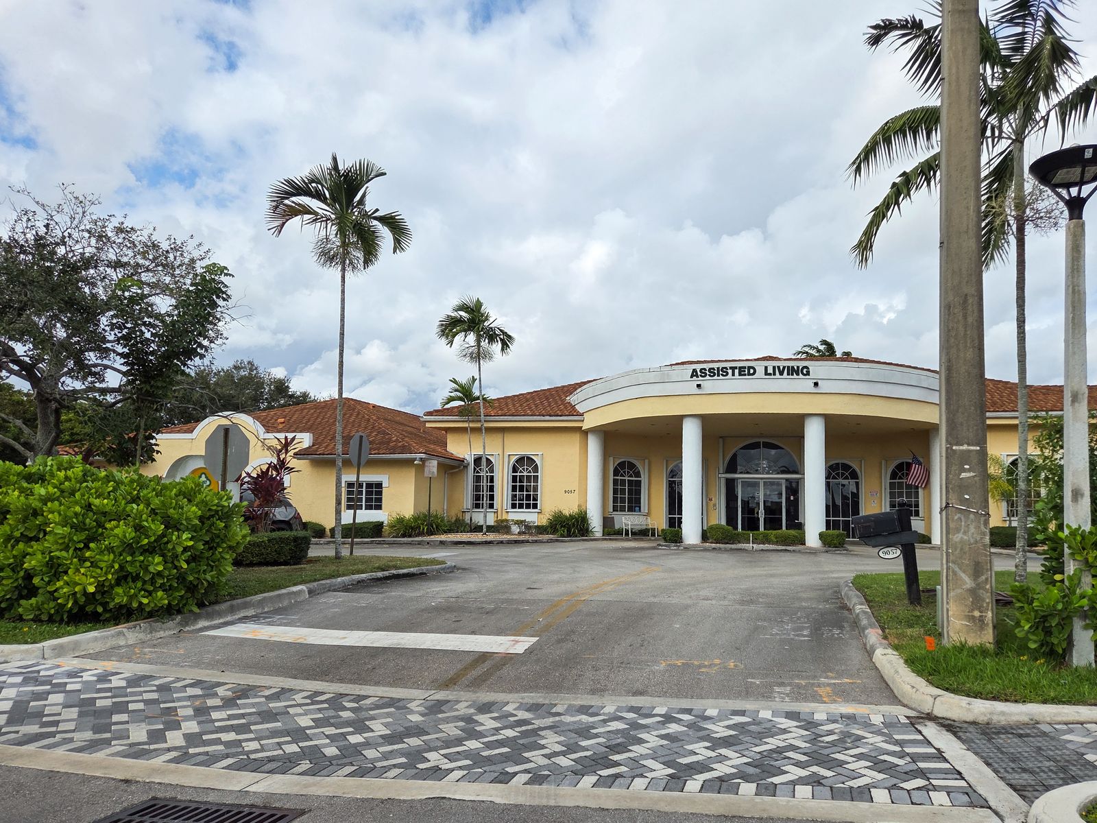 Active Senior Living Residence photo 14