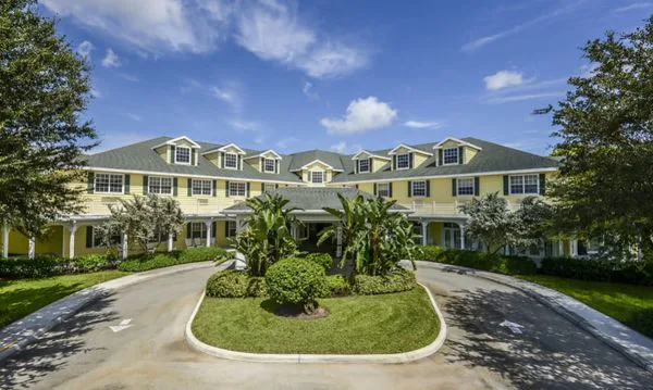 Arbor Oaks At Greenacres Assisted Living photo 1