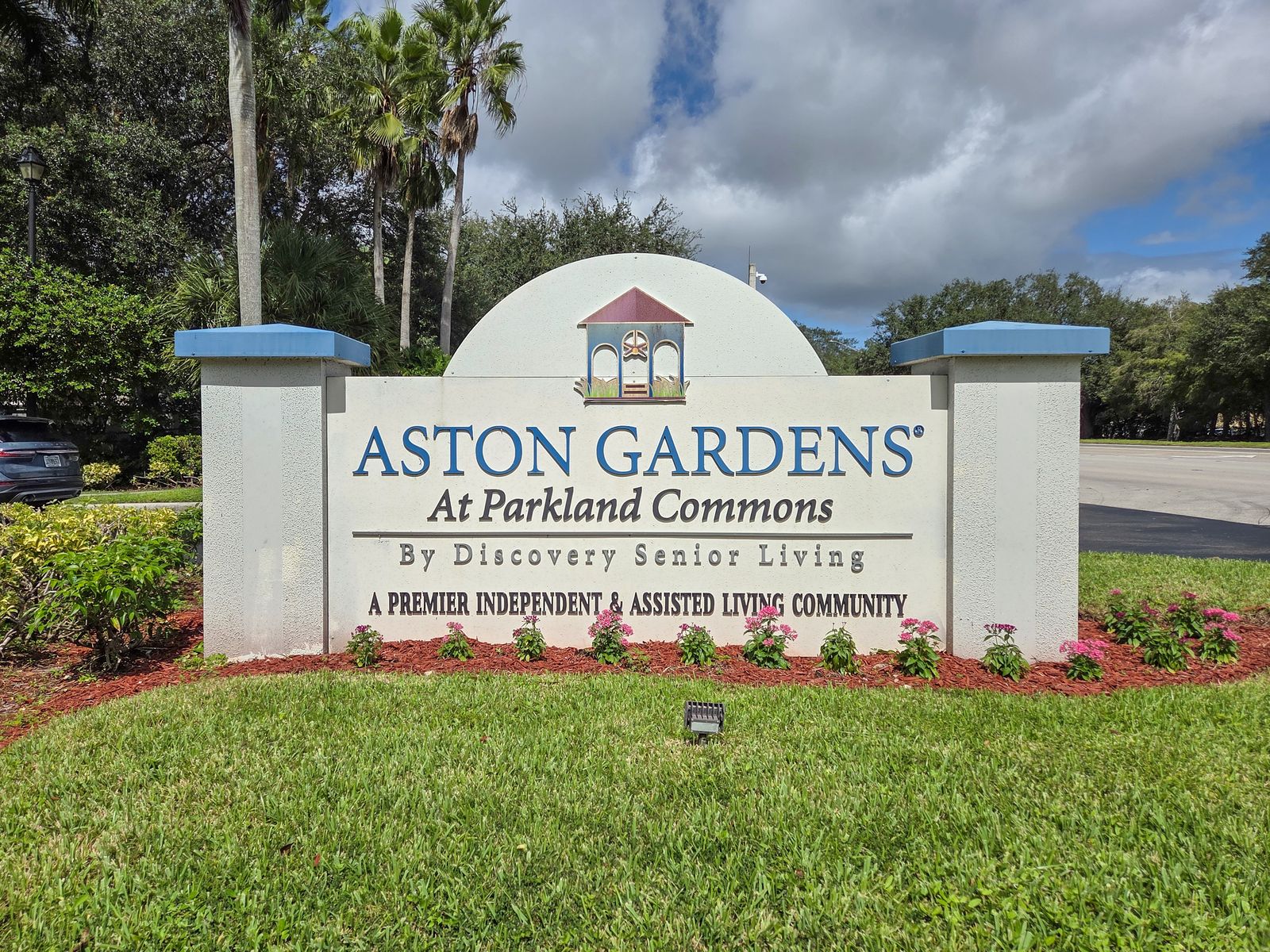 Aston Gardens At Parkland Commons photo 10