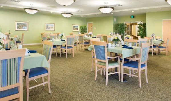 Astoria Senior Living photo 2