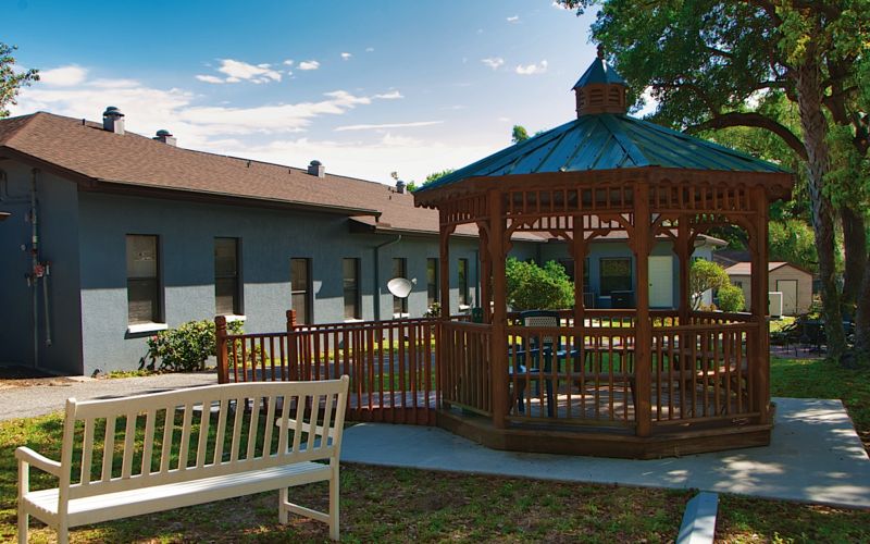 Lakeland Manor Alf photo 7