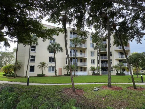 Park Summit At Coral Springs photo 2