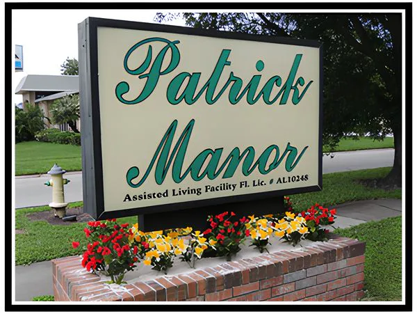 Patrick Manor photo 3