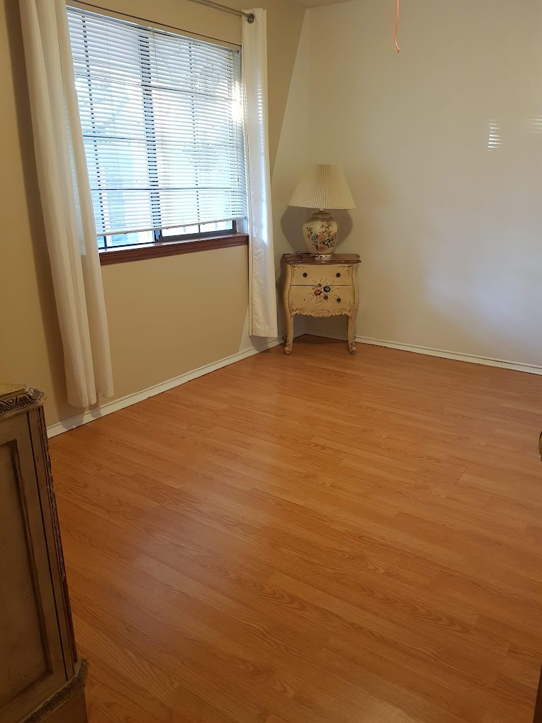 Shady Hollow Assisted Living photo 9