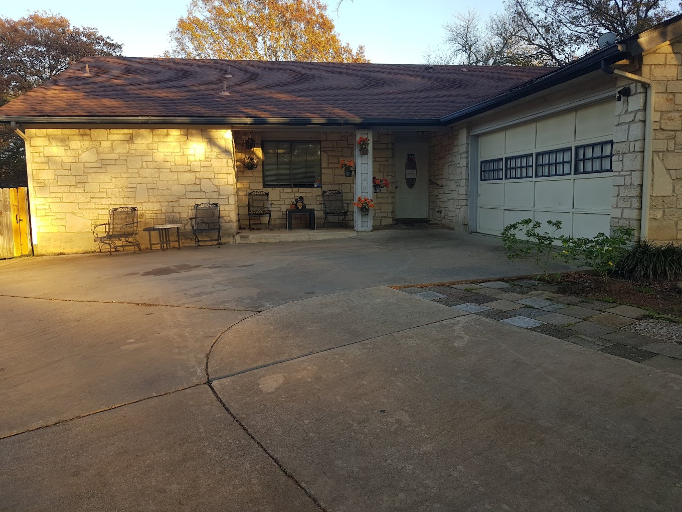 Shady Hollow Assisted Living photo 11