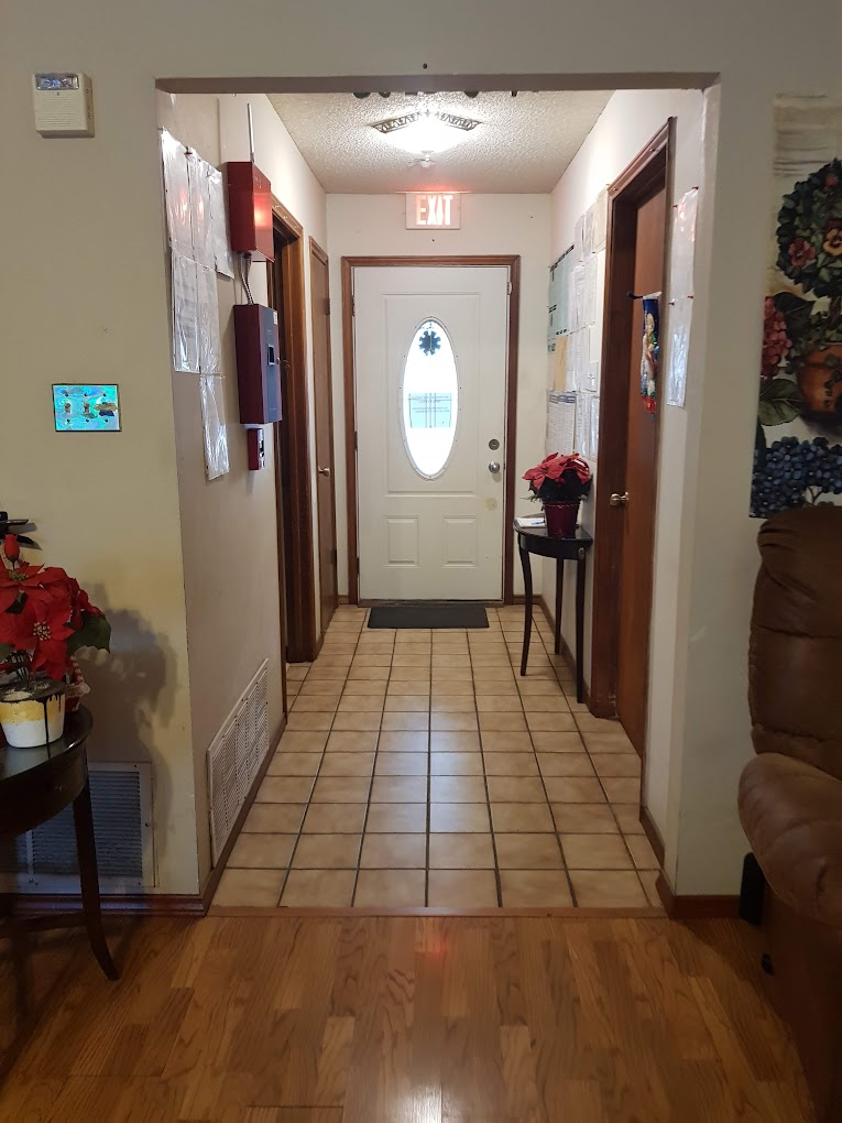 Shady Hollow Assisted Living photo 13