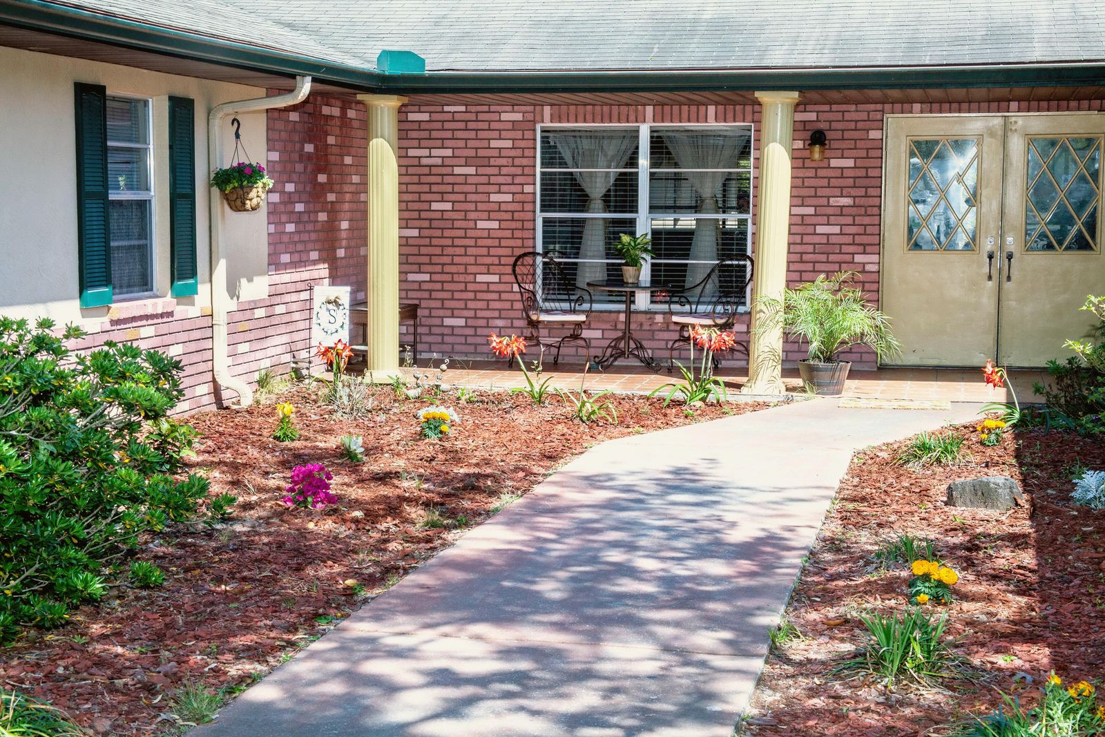 Sugarmill Manor photo 3