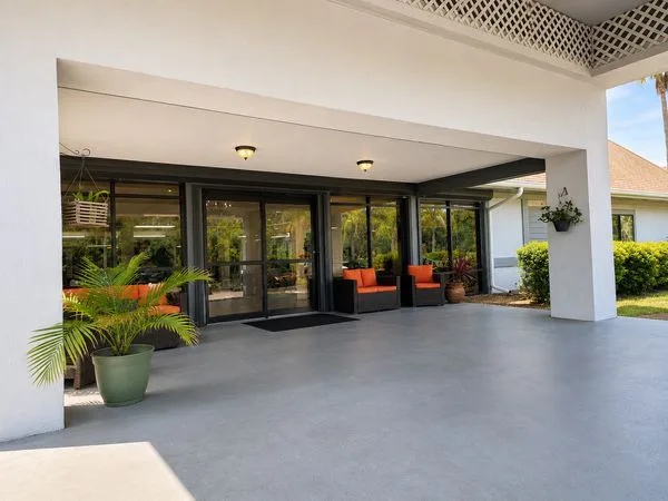 Oakview Terrace photo 2